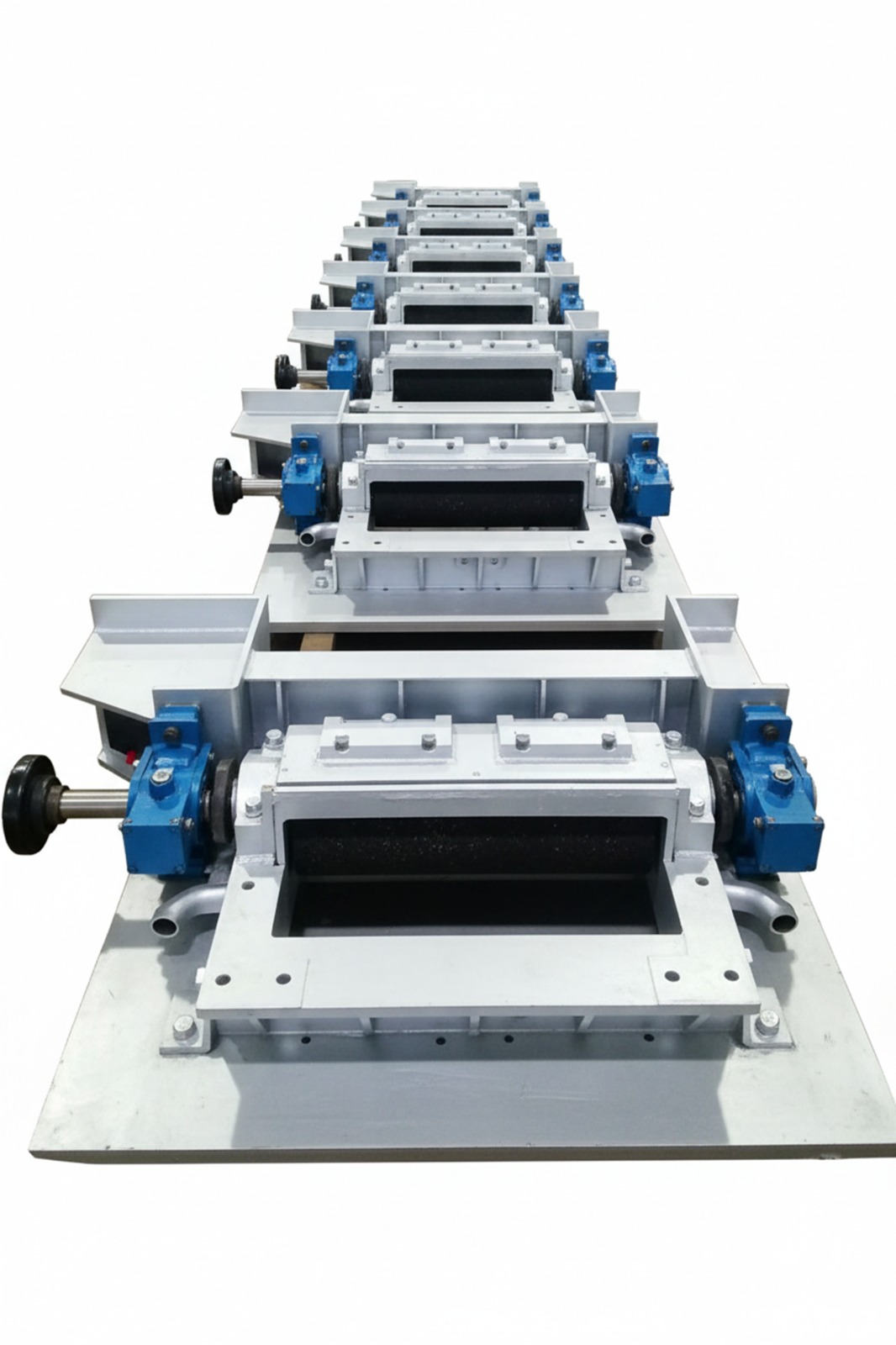 Mechanical spreader